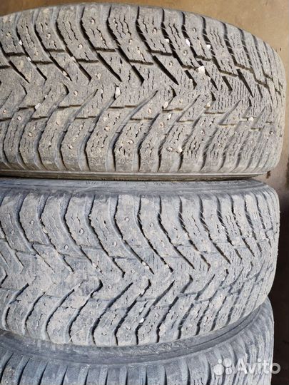 Nokian Tyres Hakkapeliitta 8 SUV 235/55 R19 105