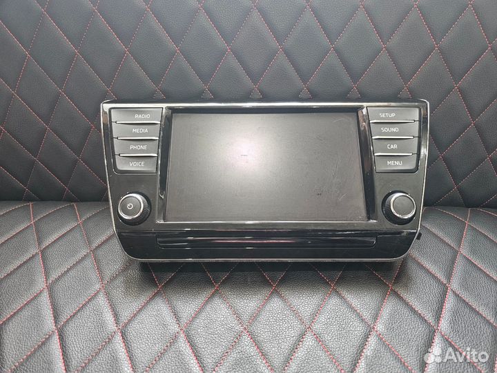 Магнитола Skoda SuperB 3 (III)