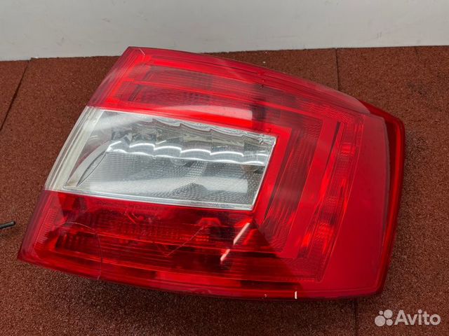 Фонарь задний правый Skoda Octavia A7 2014-2020