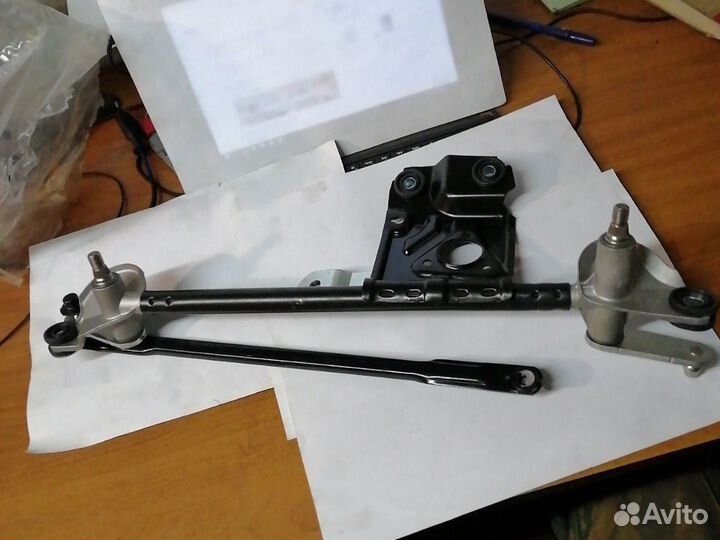 Трапеция стеклоочистителей Хендай Гетц