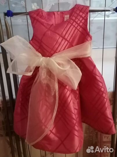 Платье нарядное