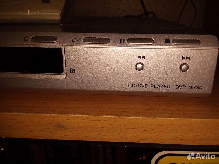 Проигрыватель сд дисков сони