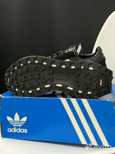 Кроссовки Adidas Retropy E5