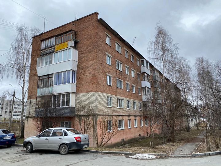 2-к. квартира, 42 м², 2/6 эт.