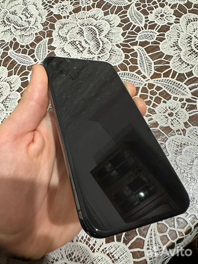 iPhone X, 64 ГБ
