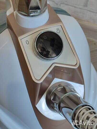 Отпариватель вертикальный kitfort