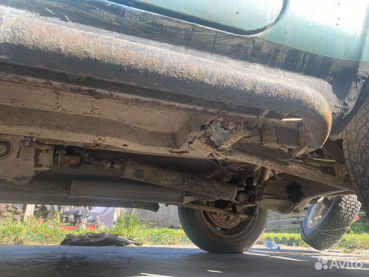 LADA 4x4 (Нива) 1.6 МТ, 2000, 80 000 км