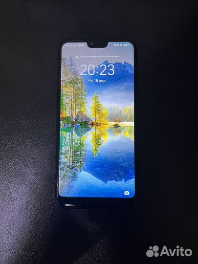 HONOR 10, 4/64 ГБ