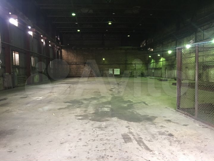 Производство, 2000 м²
