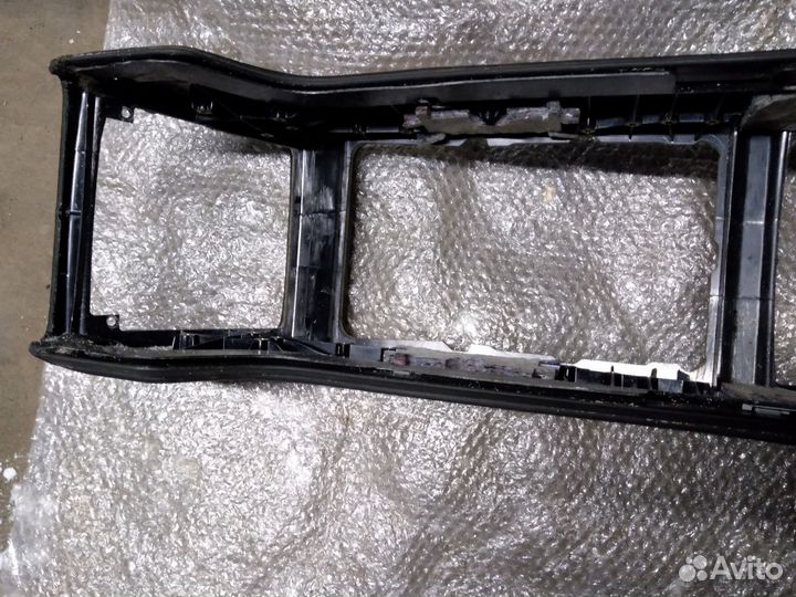 Консоль кпп audi a8 d3