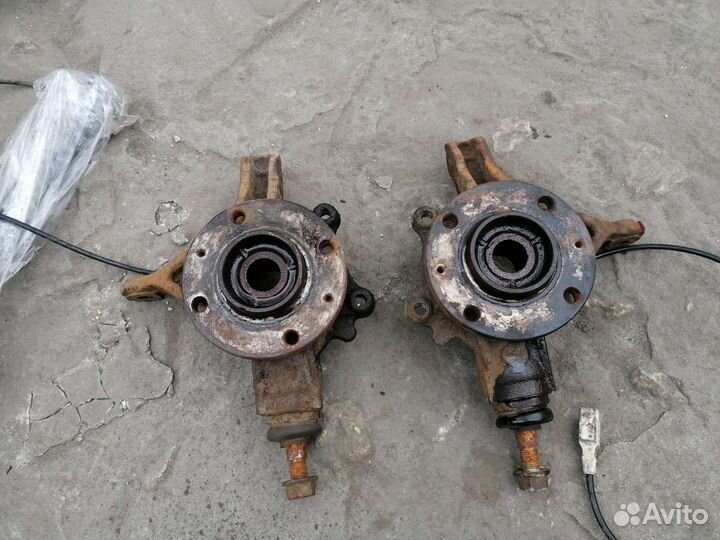 Поворотные кулаки - цапфы ситроен с4