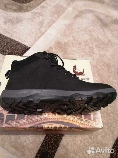 Ботинки 40 размер