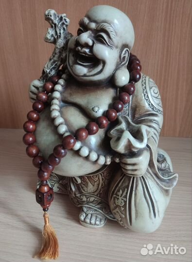 Декоративная фигурка 