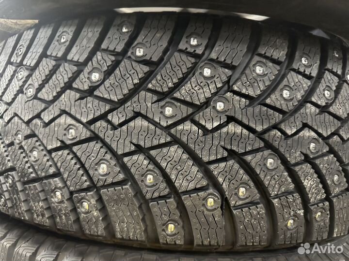 Pirelli Winter Ice Zero 225/55 R17 101T