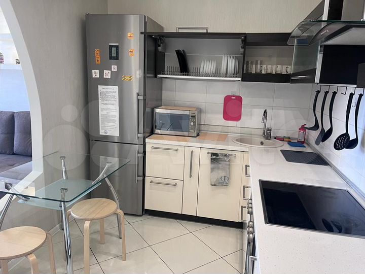 2-к. квартира, 60 м², 10/16 эт.