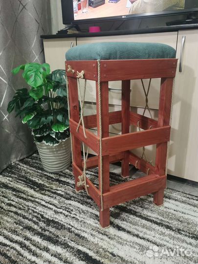 Стул барный