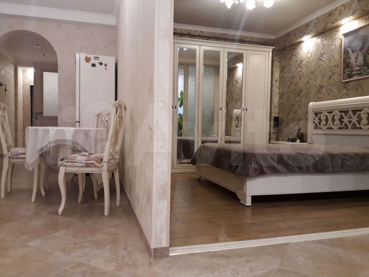 1-к. квартира, 50 м², 4/5 эт.