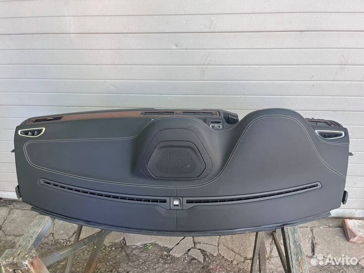 Volvo xc70 торпедо кожа