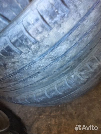 Hankook Vantra ST AS2 RA30 225/75 R16C