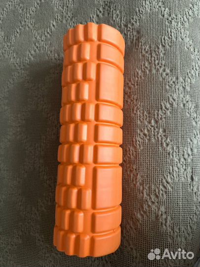Массажный ролик