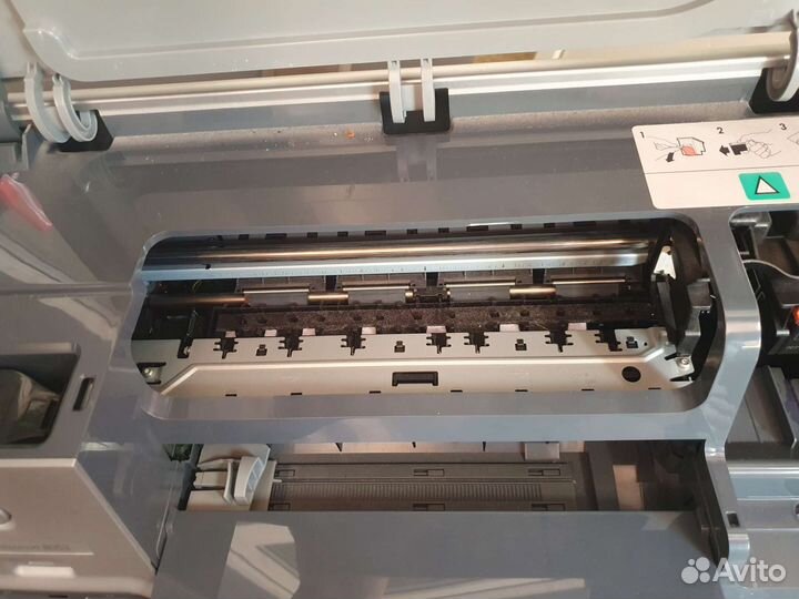 Цветной струйный принтер HP Photosmart 8053