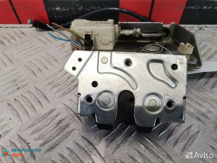 Замок багажника Ford Mondeo 3 2002 4779096