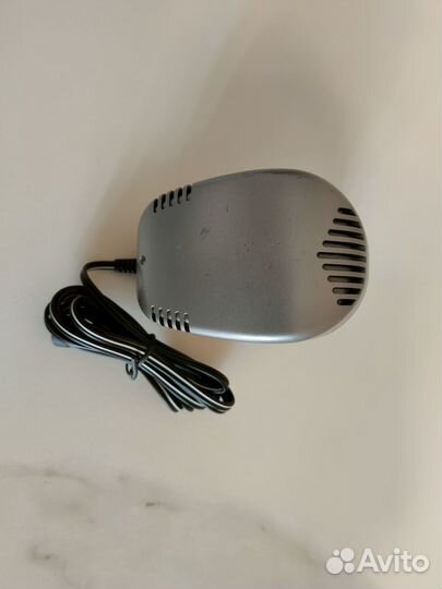 Блок питания Robiton DN1000 универсальный