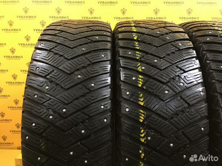 Goodyear UltraGrip Ice Arctic SUV 235/60 R18 107T