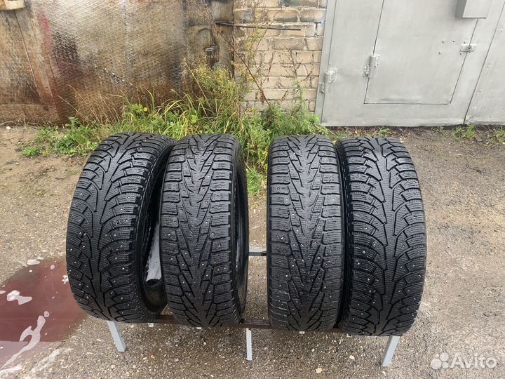 Nokian Tyres Hakkapeliitta 5 235/60 R18 107T