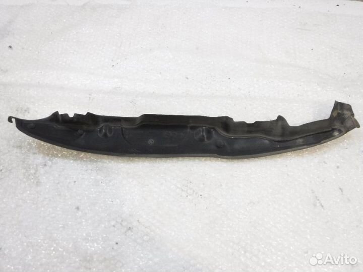 Пыльник крыла переднего