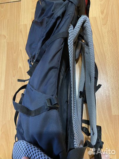 Рюкзак туристический Deuter Futura 30 Black