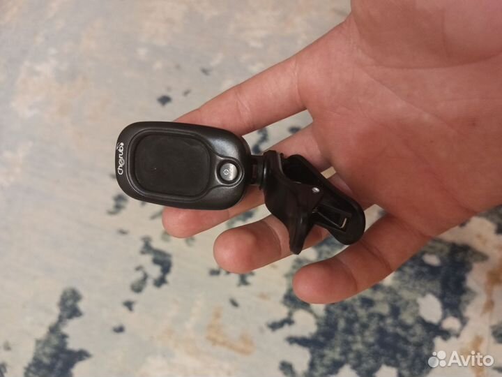 Гитарный тюнер