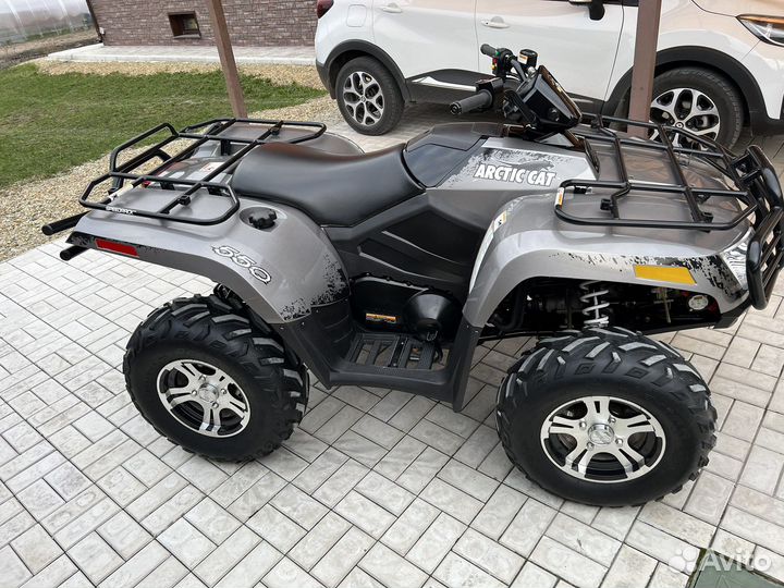 Arctic CAT 550 Как новый