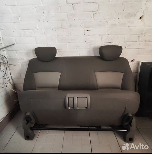 Сиденье для авто Hyundai Grand Starex