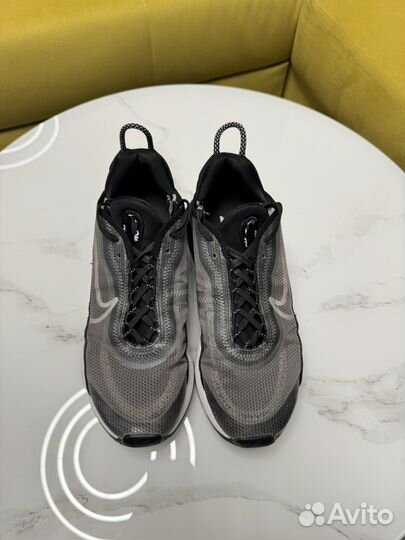 Кроссовки nike