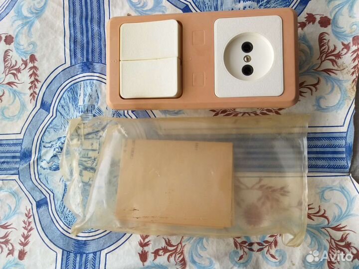 Блок-Выключатель