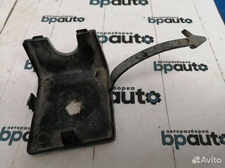 Заглушка буксир крюка переднего бампера 9681875677