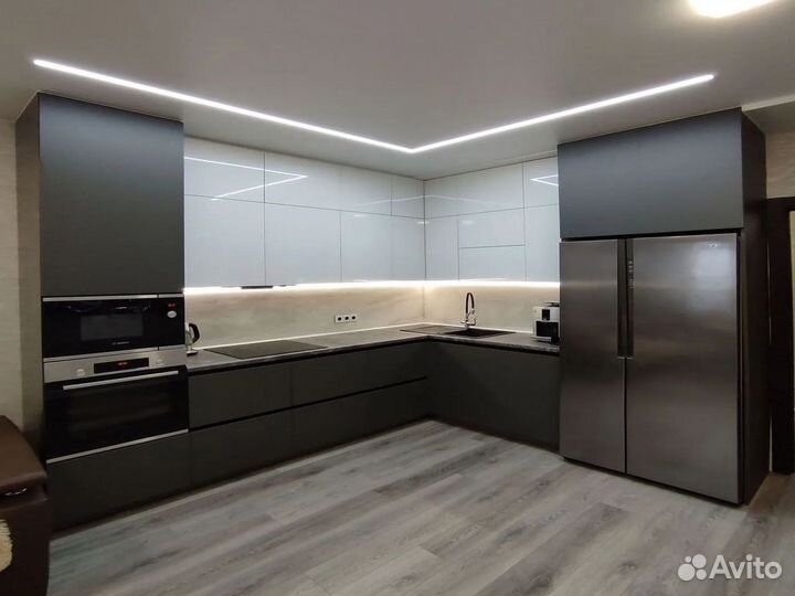 Кухня под потолок