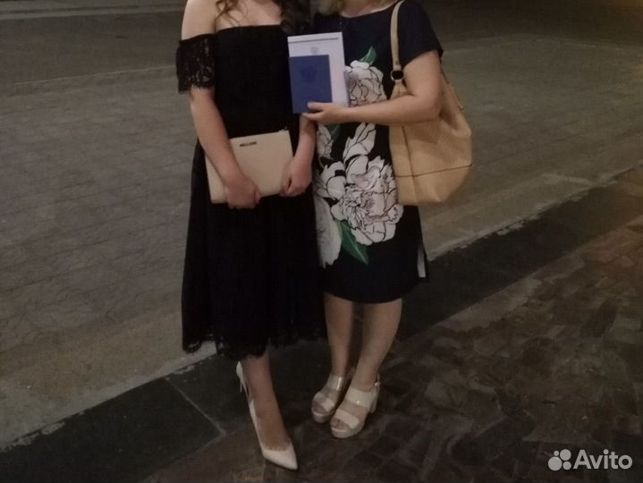 Вечернее платье