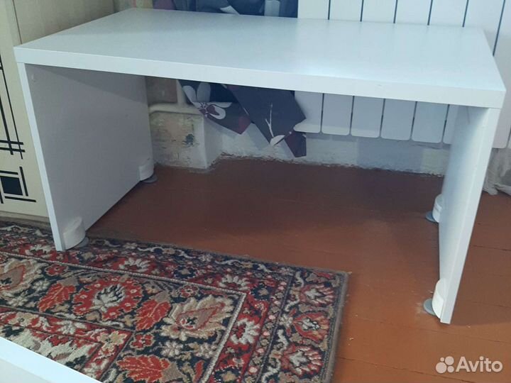 Стол/скамья и ящик для детских игрушек