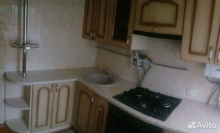 Гарнитур кухонный