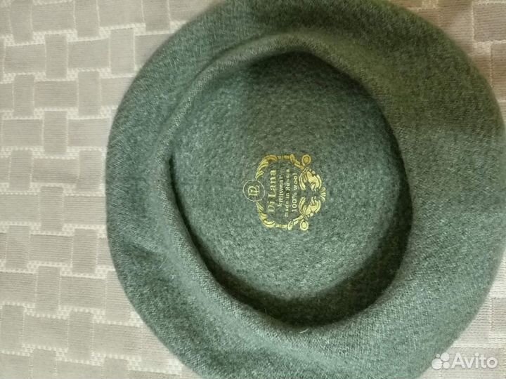 Берет женский зеленый