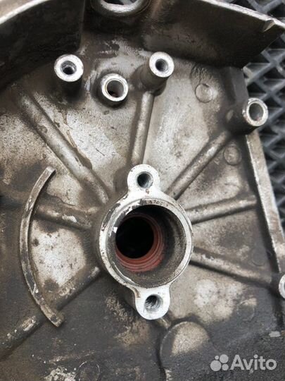 Крышка картера правая 139QMB