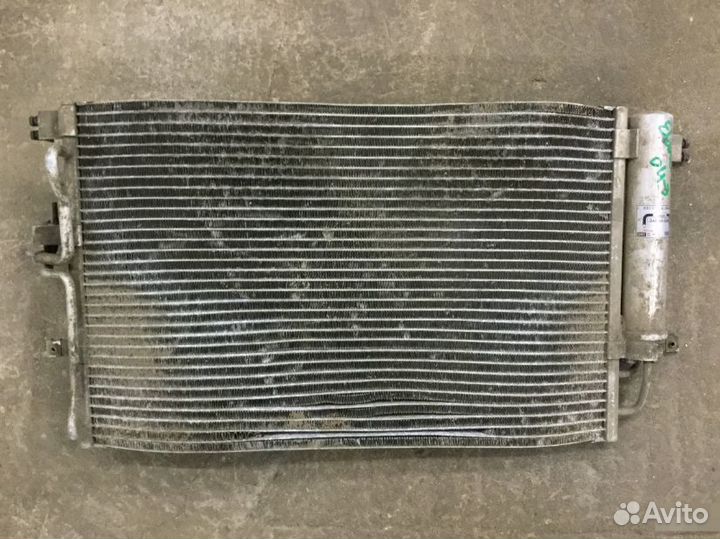 Радиатор кондиционера Хундай Элантра 2000-2006