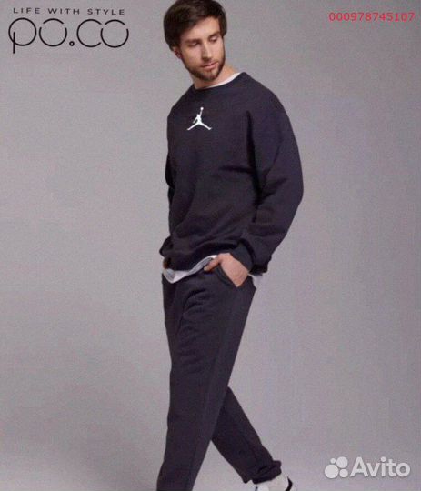 Спортивный костюм