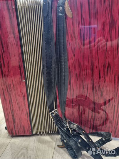 Аккордеон Weltmeister amigo