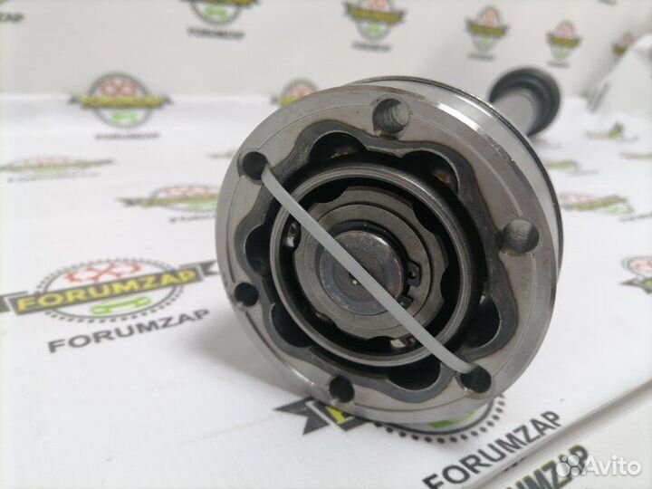 Привод передний правый Volkswagen Polo 601