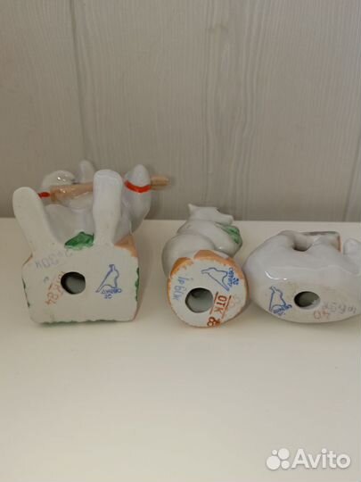 Фарфоровые статуэтки СССР медведи и верблюд