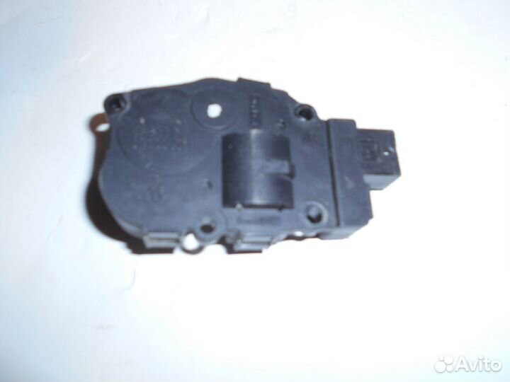 Моторчик заслонки печки X204