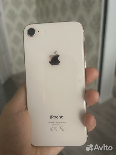 iPhone 8, 64 ГБ